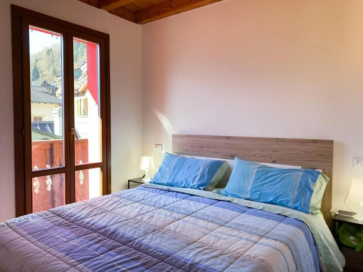 Mansarda Corno D'Aola Apartman Ponte Di Legno